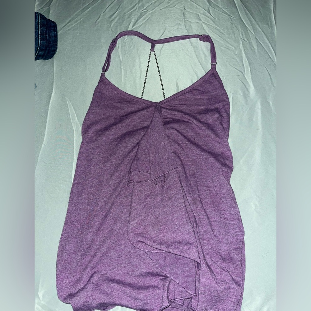 Tank top lot